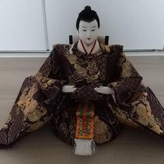 お内裏様とお雛様の画像