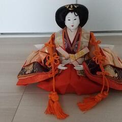 お内裏様とお雛様の画像