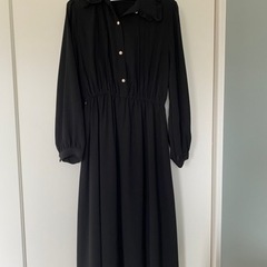 黒　ワンピース