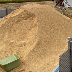 籾殻　約250L