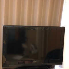 【お取引先決まりました　あげます】HITACHI 液晶テレビ　L...