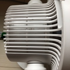 ニトリ扇風機　白いの画像