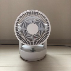 ニトリ扇風機　白い
