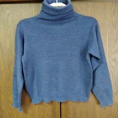 【訳アリ】昭和レトロ　冬物レディースニット４０