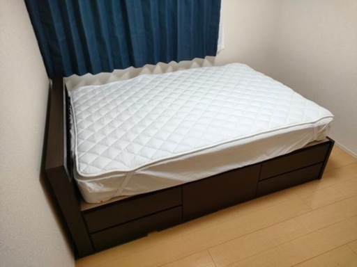 【A】【値下げ中!】未使用ダブルベッド　引き出し付き　ヘッドボード裏に傷あり