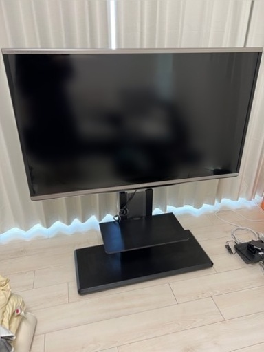 SHARP AQUOS 52型液晶テレビ　テレビスタンド付
