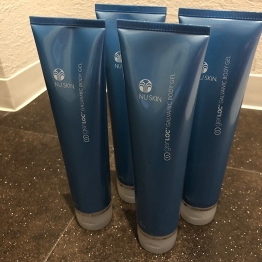 【32744円相当】未使用・未開封　ガルバニック　ボディジェル4本セット