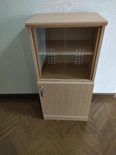 ミニ食器棚