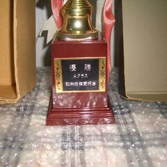 将棋大会優勝トロフィー 40年前位の品の画像