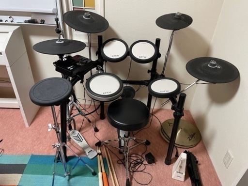 浦安弁天　ドラム　一式　dtx502 ヤマハYAMAHA 子供がほとんど使ってなかった。
