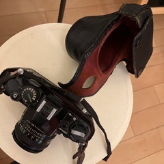 キヤノン　ＣＡＮＯＮ　一眼レフカメラ　ヴィンテージ　ハードカバー付き　の画像