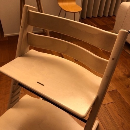 ストッケ　椅子