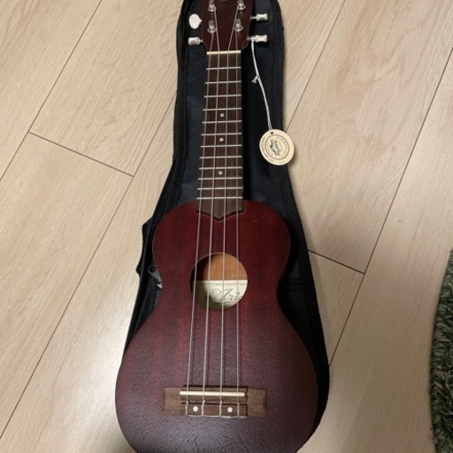 ハワイの楽器　ウクレレ　新品