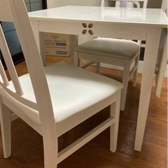 【取引先決定】2人掛け用食卓　バタフライテーブルとイス2脚の画像