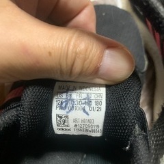 adidas子供靴の画像