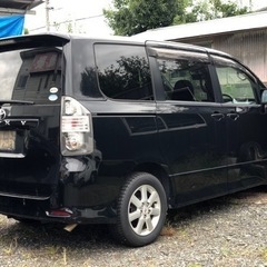 ヴォクシー　グレードZ パワースライド　ナビ付きの画像