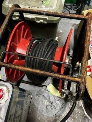 高圧洗浄機　ドラムとホース