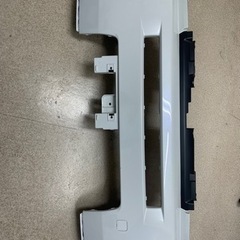 ダイハツ　タフト　フロントバンパー　値下げ交渉可の画像