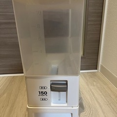 ニトリ米櫃　12キロの画像