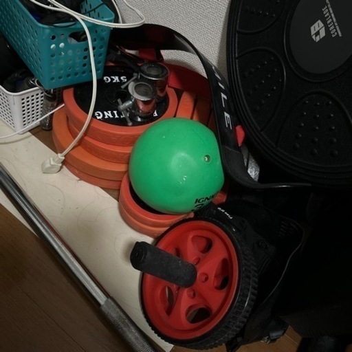 ダンベル　バーベル　ベンチ