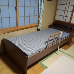 リクライニングシングルベッド　