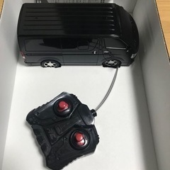 ラジコン　　ハイエース(ブラック)の画像