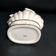 天使シェル　ディスペンサー　陶器　ボーンチャイナの画像