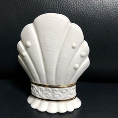 天使シェル　歯ブラシ立て　陶器　ボーンチャイナの画像
