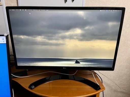 LG 23.8インチ4Kモニタ 売ります