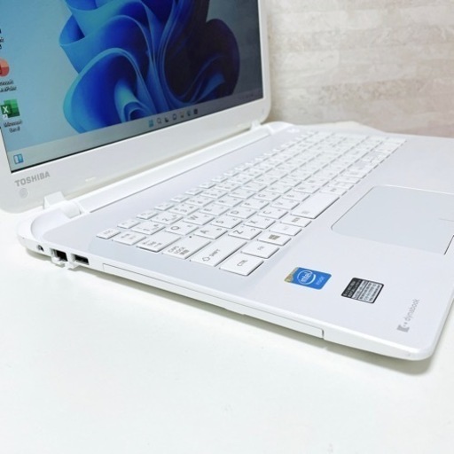 Windows11 東芝 ノートパソコン 高速SSD搭載 事務作業などに