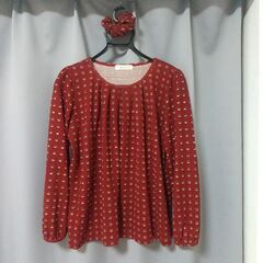 【都営大江戸線 直接引渡しで400円】シュシュ付きトップス