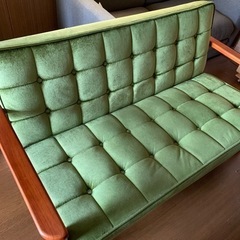 木肘付き　レトロソファー　２人掛けソファ【店頭取引限定】【中古品...