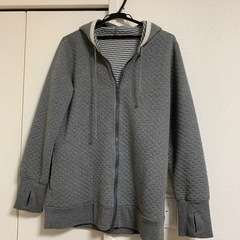 マタニティ  授乳服　パーカーの画像