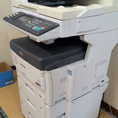 コピー機　OKI コピー/複合機　　中古品です。　　③