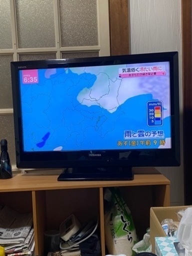 液晶テレビ　REGZA 2011年製　32型　TOSHIBA