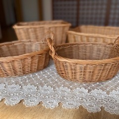 【カゴセット】カゴ4個まとめて　差し上げます