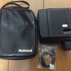 フィルム一眼レフカメラ用ストロボ