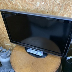 Panasonic TH-L32X11‐K 32型液晶テレビ B-CASカード付き VIERA ビエラ パナソニック　09年製の画像