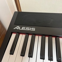 電子ピアノ　スタンド付き　88鍵盤
