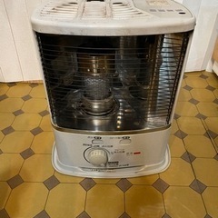 灯油ストーブ＋ポリタンク2個