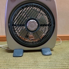 サーキュレーター、又は扇風機