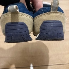 子供靴　スニーカー　13センチくらいの画像
