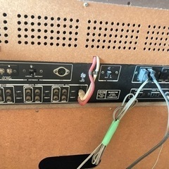 クラッシックなレコードプレーヤー、スピーカーセットの画像