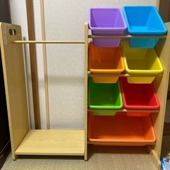 子供ハンガーラック　洋服入れ　たんす　カラフル
