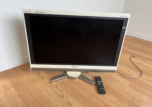 シャープ　32型テレビ　Blu-ray内蔵