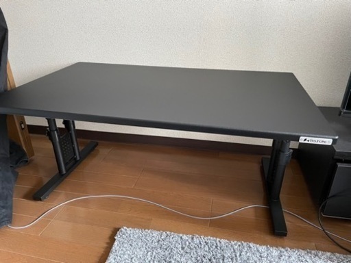 Bauhutte ( バウヒュッテ ) ゲーミングデスク