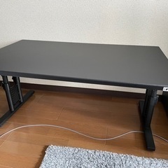 Bauhutte ( バウヒュッテ ) ゲーミングデスク