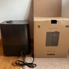 加湿器　2ヶ月使用　ブラック　上から給水