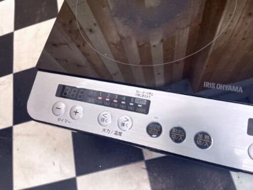 アイリスオーヤマ　2口IHコンロ　IHK-W12-S-B 2018年製　100W～1400W 100V　かんたん設置　調理