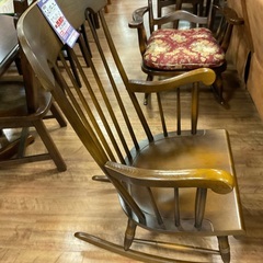 C1*470[ご来店頂ける方限定]ロッキングチェアーの画像